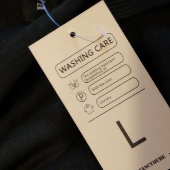 FRIENDS BLACK HOODIE...NWT - Picture 5 of 6